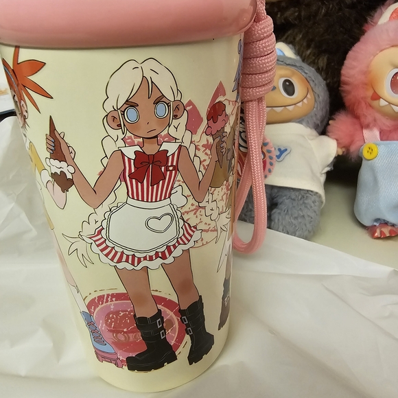 POP MART PEACH RIOT RUSH HOUR STRAW CUP - Picture 5 of 9